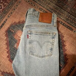 Levi’s 501’s slim